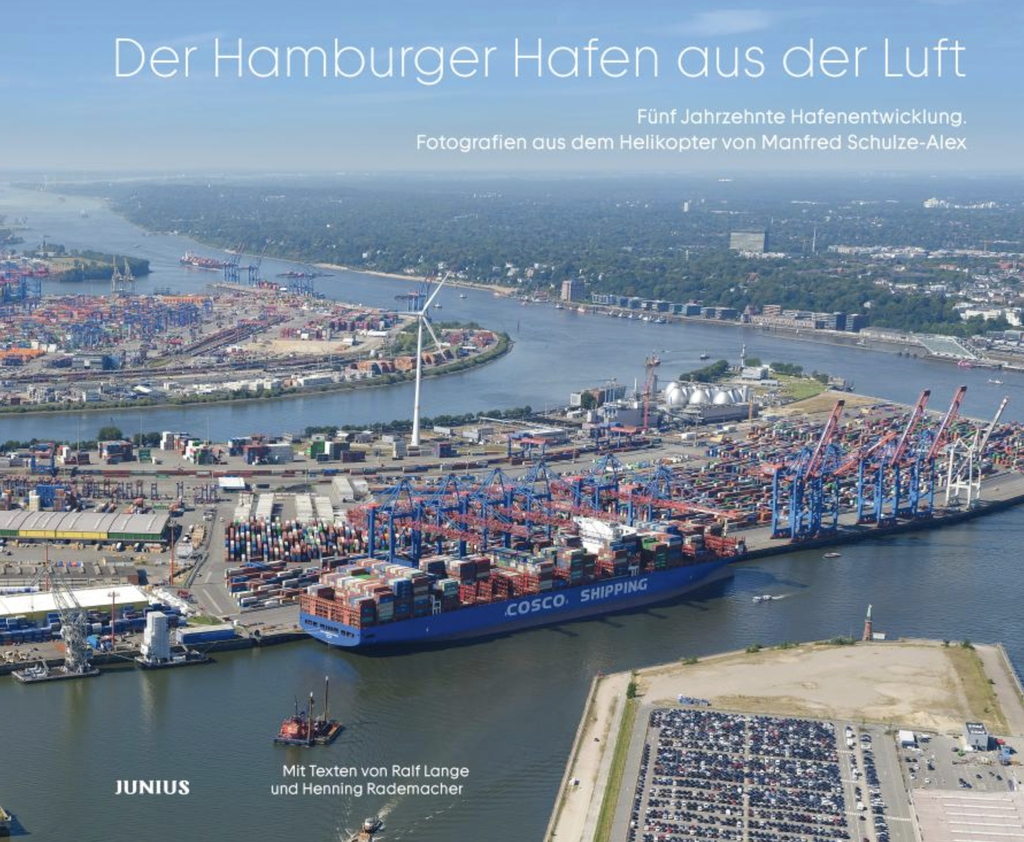 Der Hamburger Hafen aus der Luft 